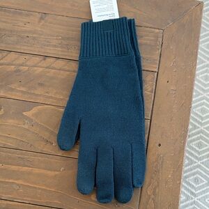Lululemon Warm Revelation Knit Gloves